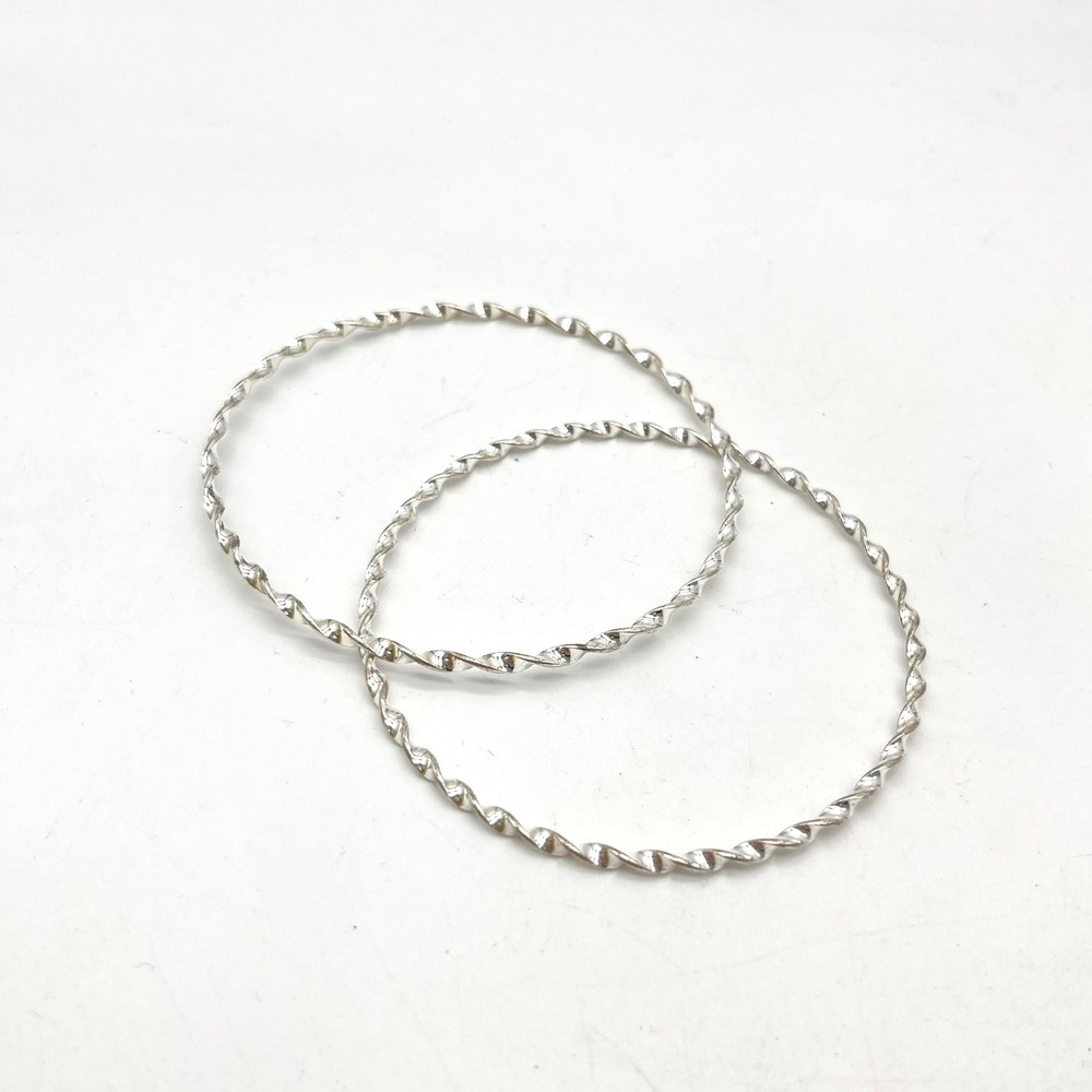 Set of 2 Silver Tone Twisted Rope Bangle Bracelets 8 Inch